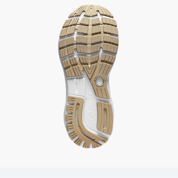 Women’s Ghost Max by Brooks 
Brand New Running /Walking Shoes - Picture 4 of 4